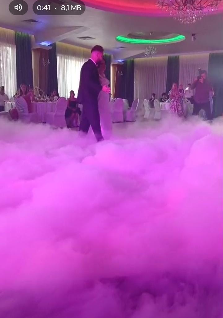 Fum greu pentru valsul mirilor
